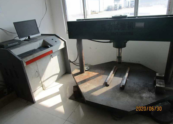 壓力機